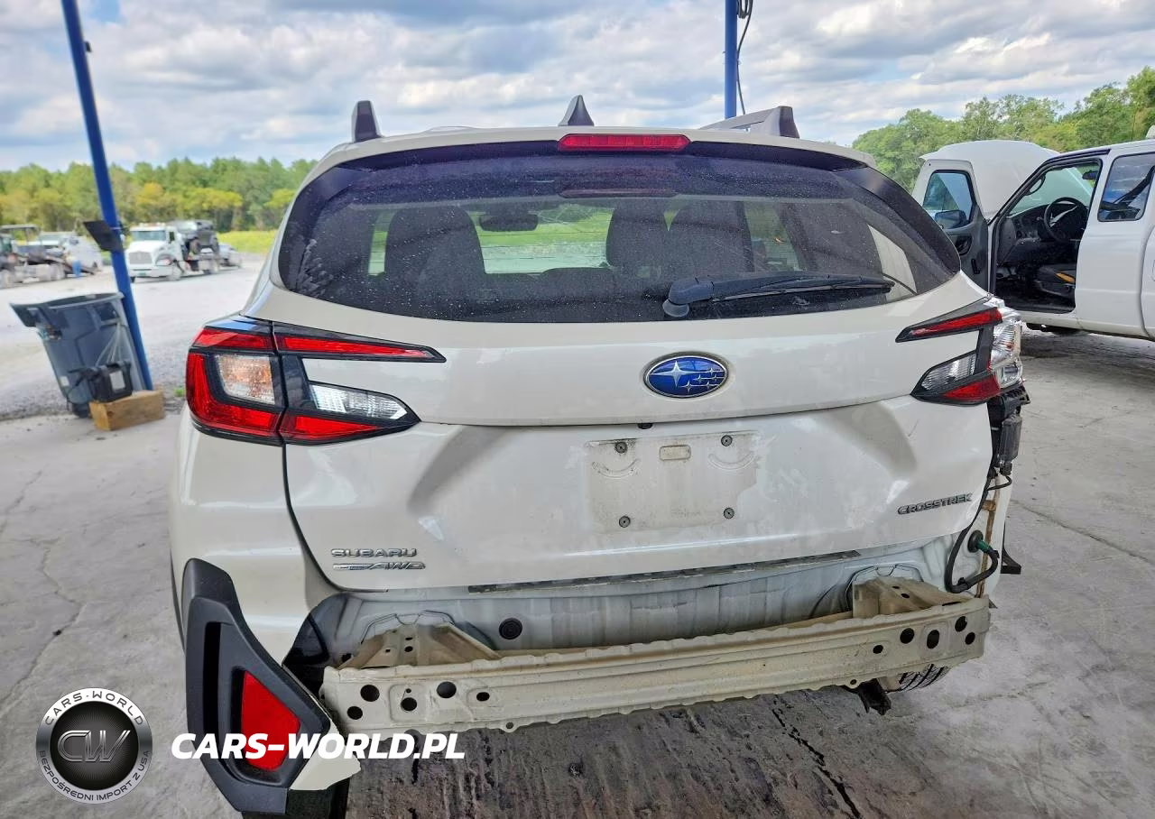 2024 Subaru Crosstrek Premium VIN:JF2GUADC2R8207325 - 6