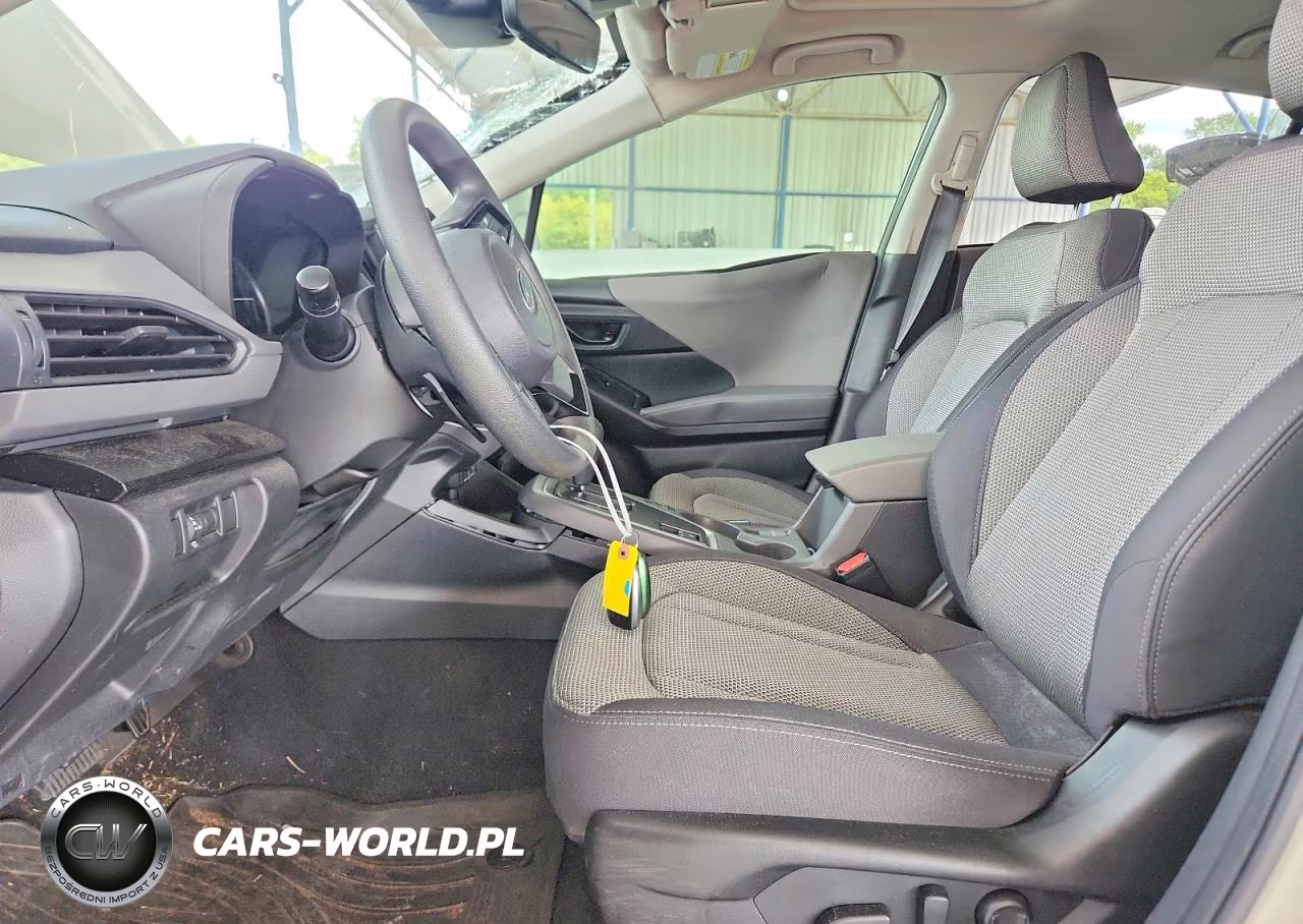 2024 Subaru Crosstrek Premium VIN:JF2GUADC2R8207325 - 7