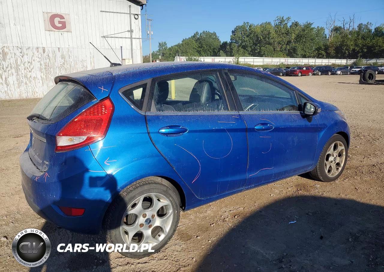 2011 Ford Fiesta Ses VIN:3FADP4FJ2BM113913 - 3