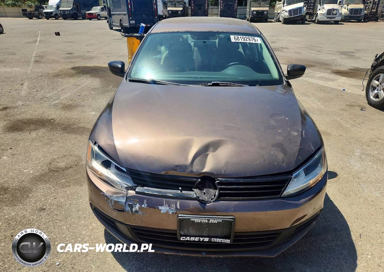 2011 Volkswagen Jetta Base VIN:3VW2K7AJ1BM058635 - 5