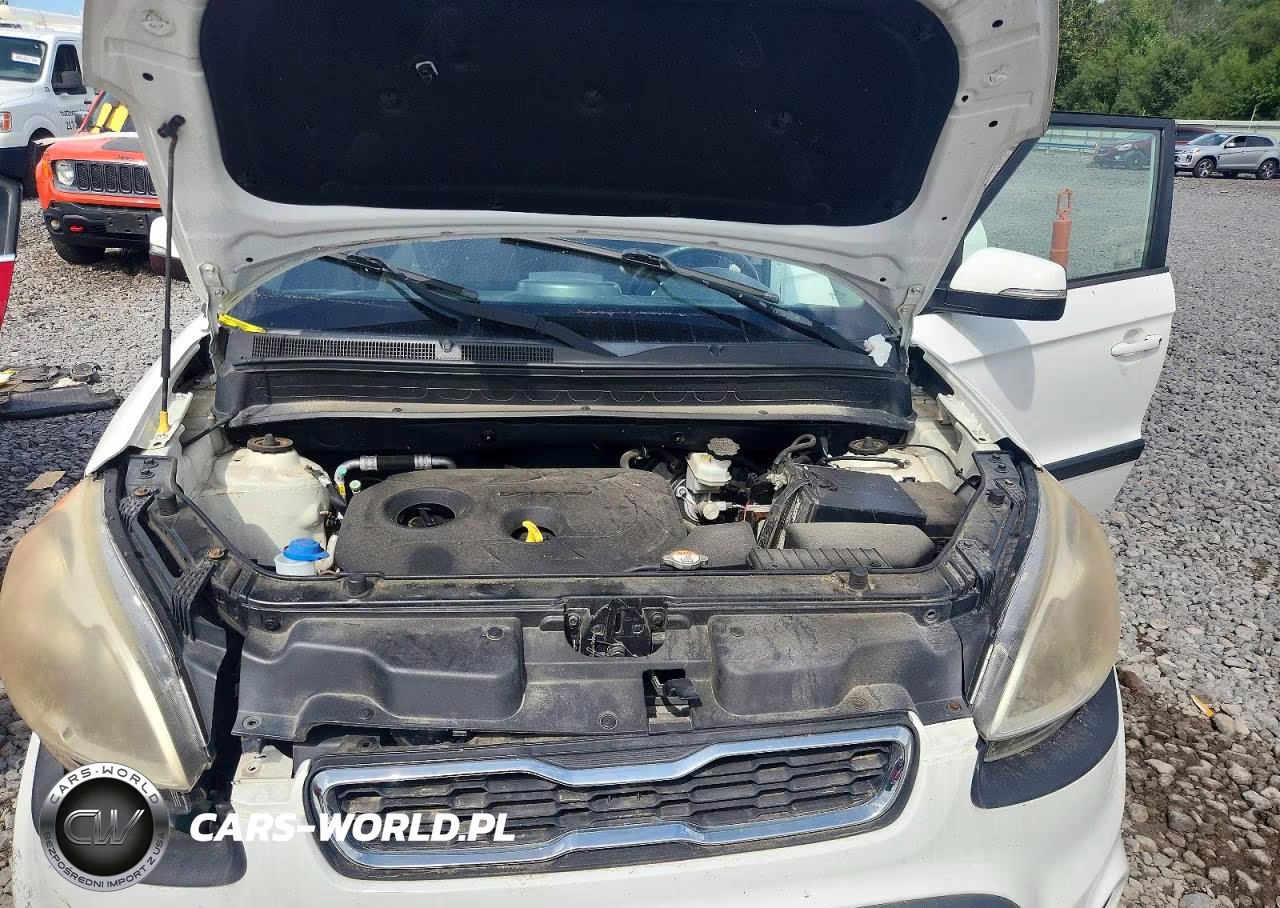 2012 Kia Soul + VIN:KNDJT2A62C7434975 - 11