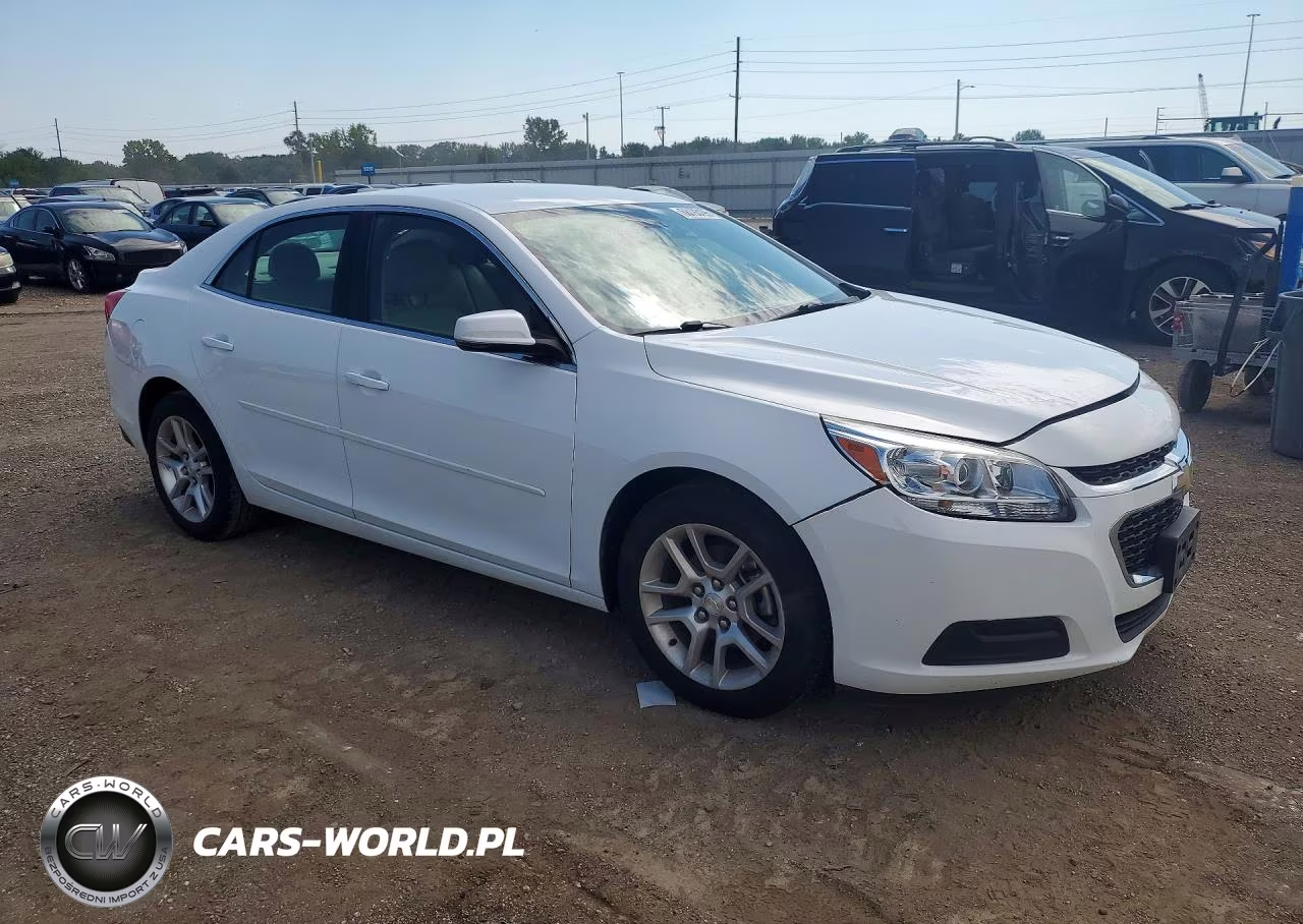 2015 Chevrolet Malibu 1Lt VIN:1G11C5SLXFF266298 - 4
