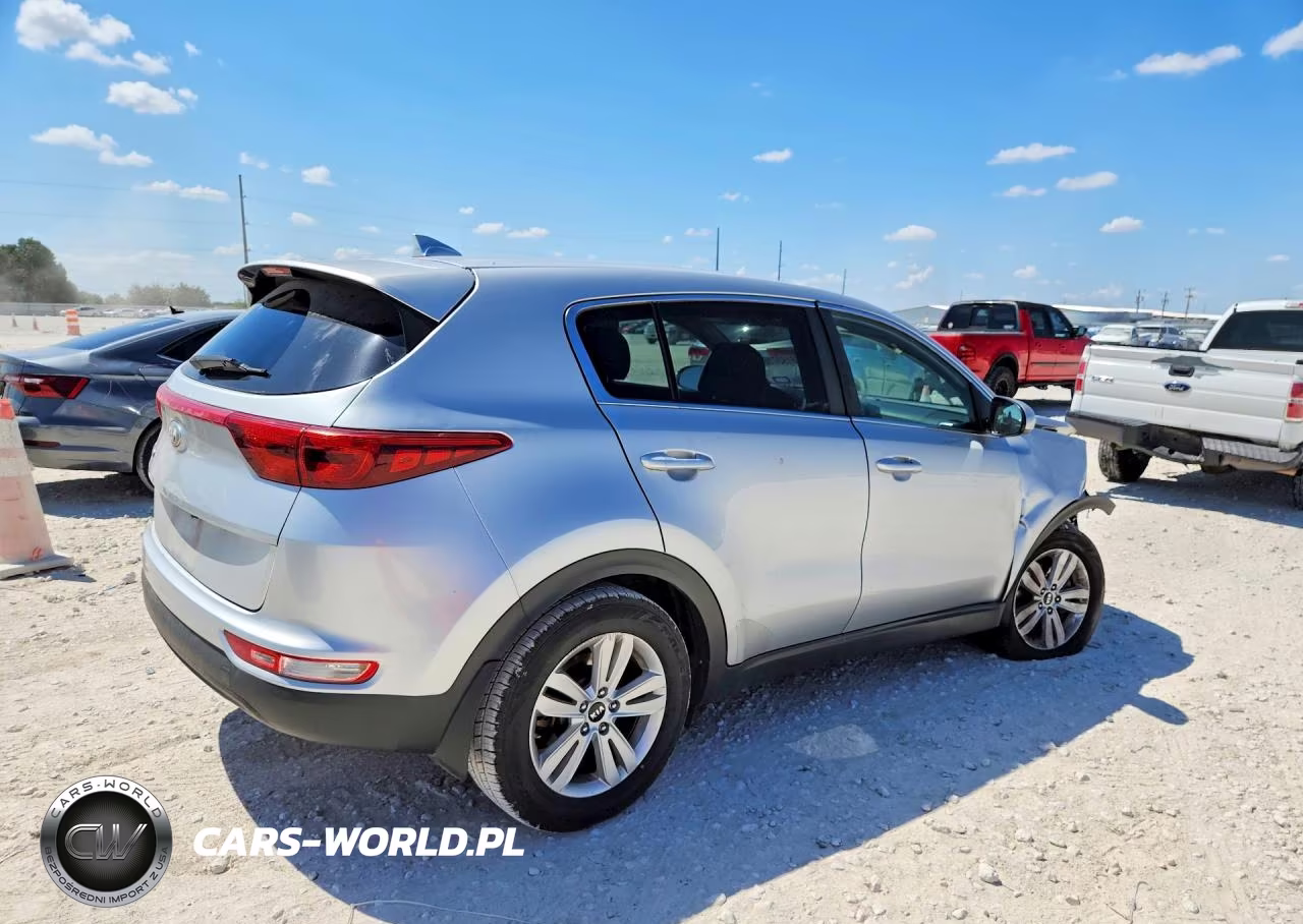2019 Kia Sportage Lx VIN:KNDPM3AC1K7592130 - 3