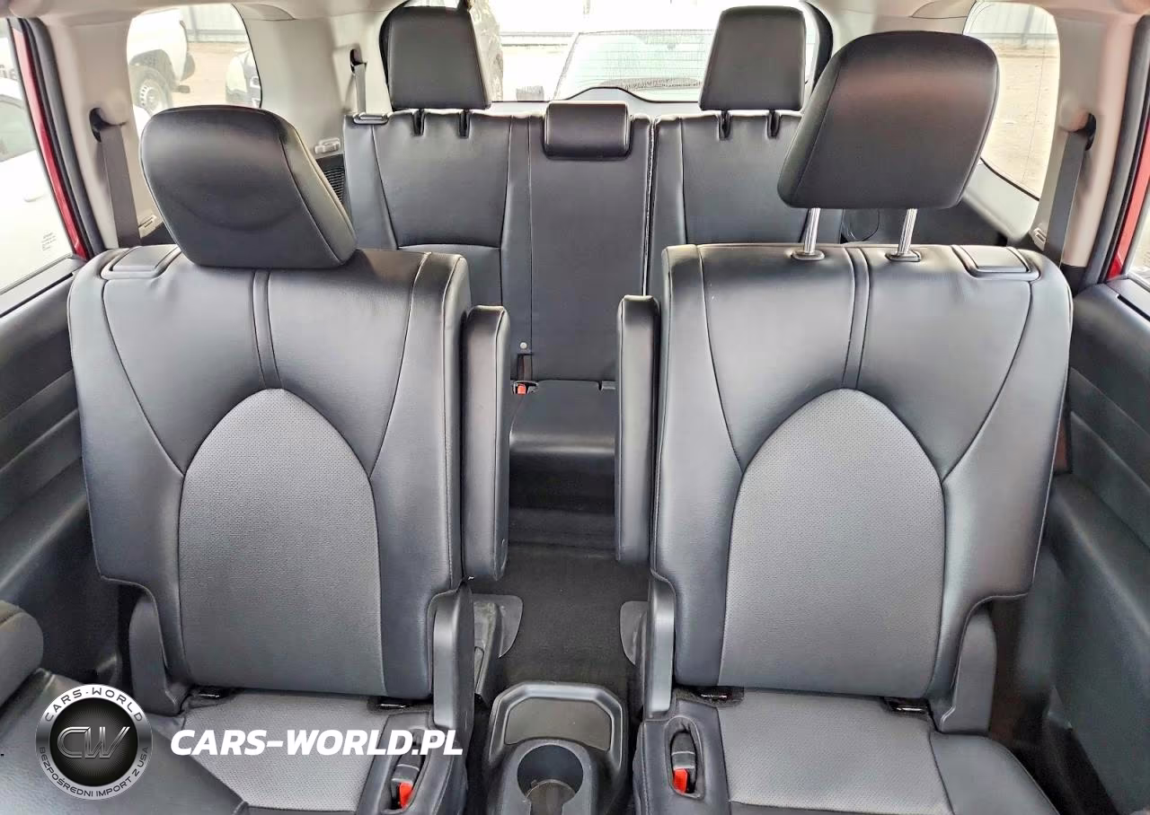 2024 Toyota Grand Highlander Xle VIN:5TDAAAB56RS021543 - 10