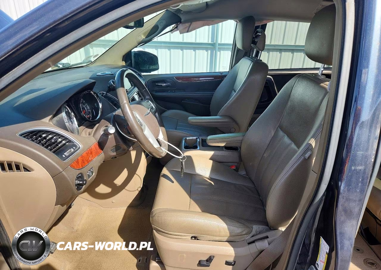 2014 Chrysler Town & Country Touring VIN:2C4RC1BG2ER295789 - 7