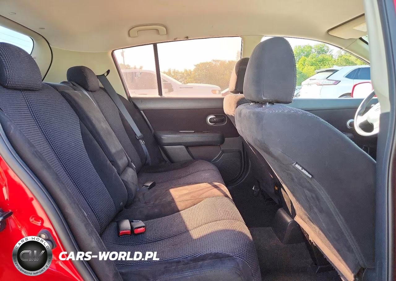 2010 Nissan Versa 1.8 S VIN:3N1BC1CP4AL395385 - 10