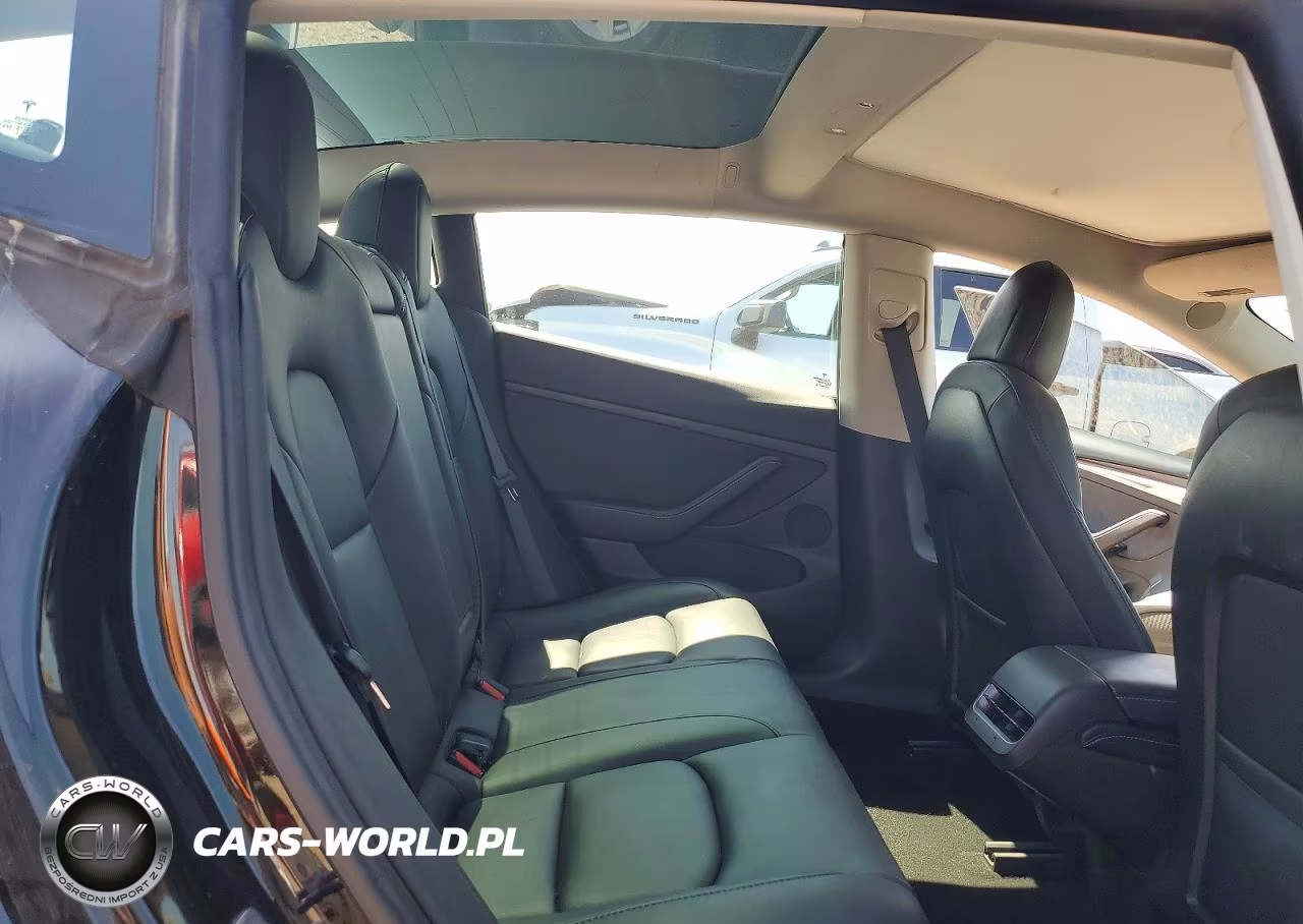 2022 Tesla Model 3 VIN:5YJ3E1EB6NF167423 - 10