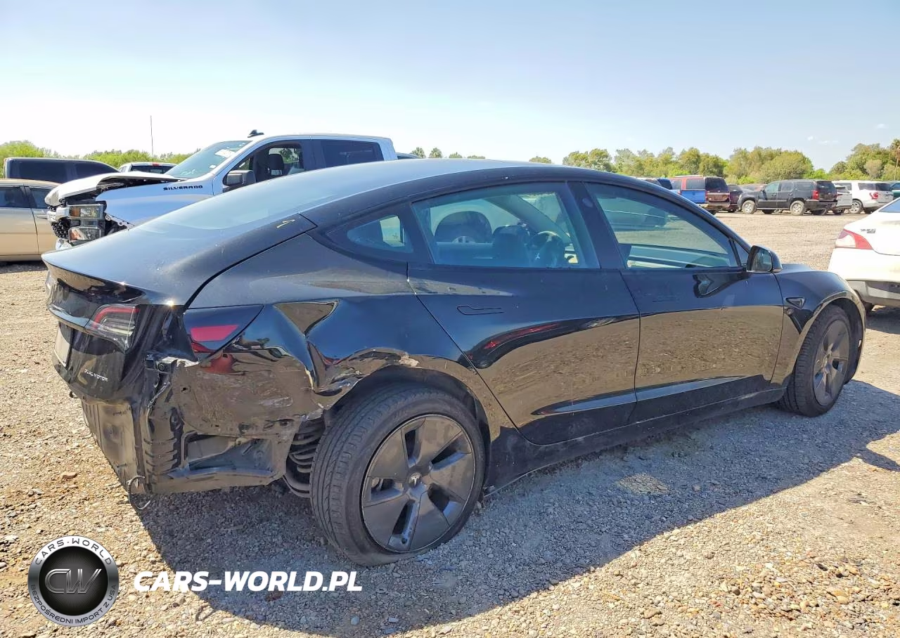 2022 Tesla Model 3 VIN:5YJ3E1EB6NF167423 - 3