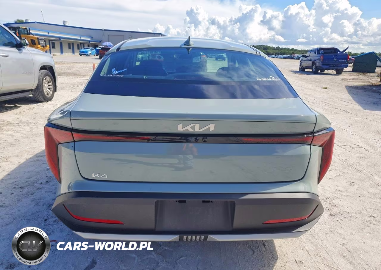 2025 Kia K4 Lxs VIN:3KPFT4DE9SE186176 - 6