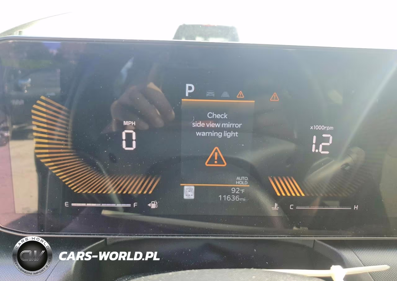 2025 Kia K4 Lxs VIN:3KPFT4DE9SE186176 - 9