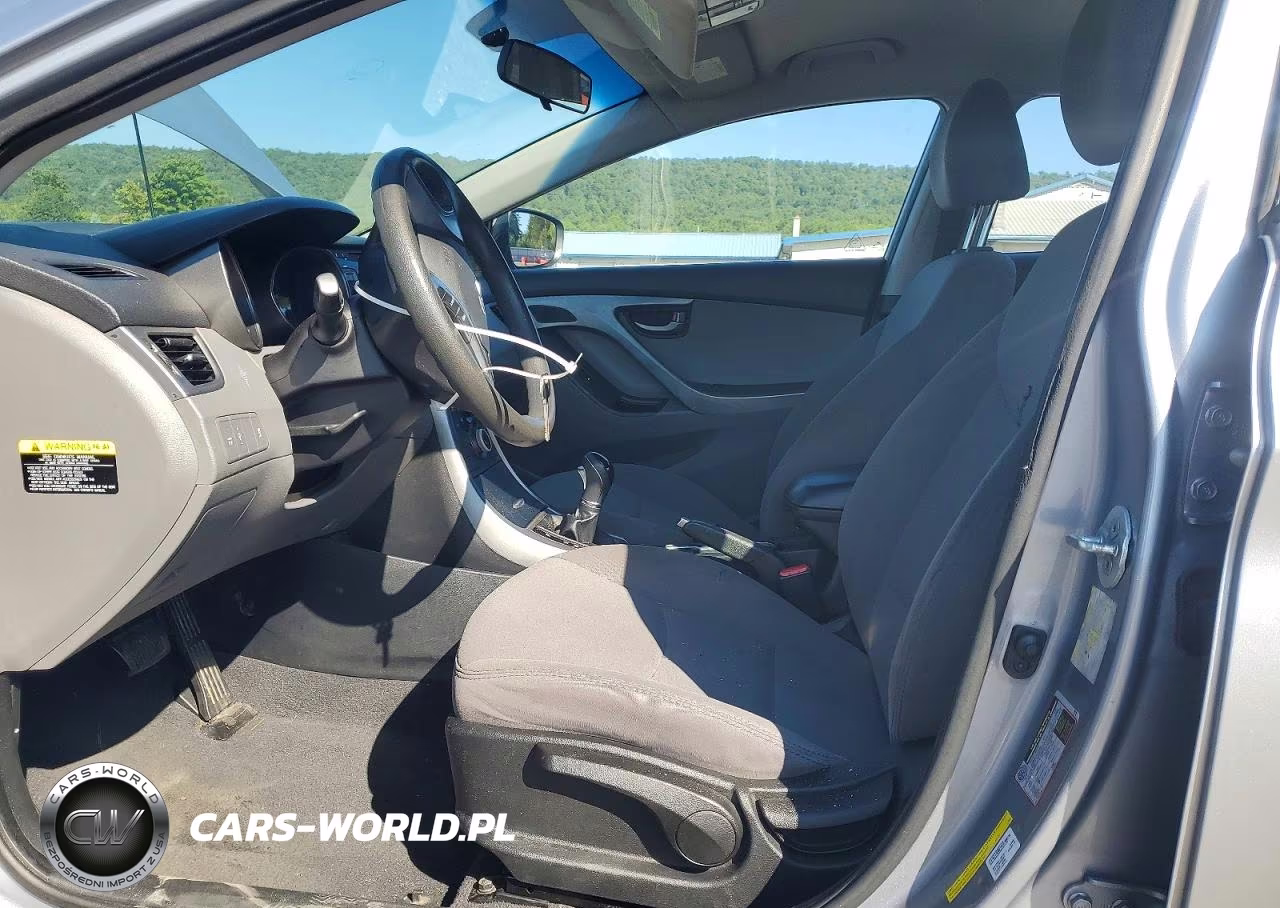 2016 Hyundai Elantra Se VIN:5NPDH4AE7GH722056 - 7
