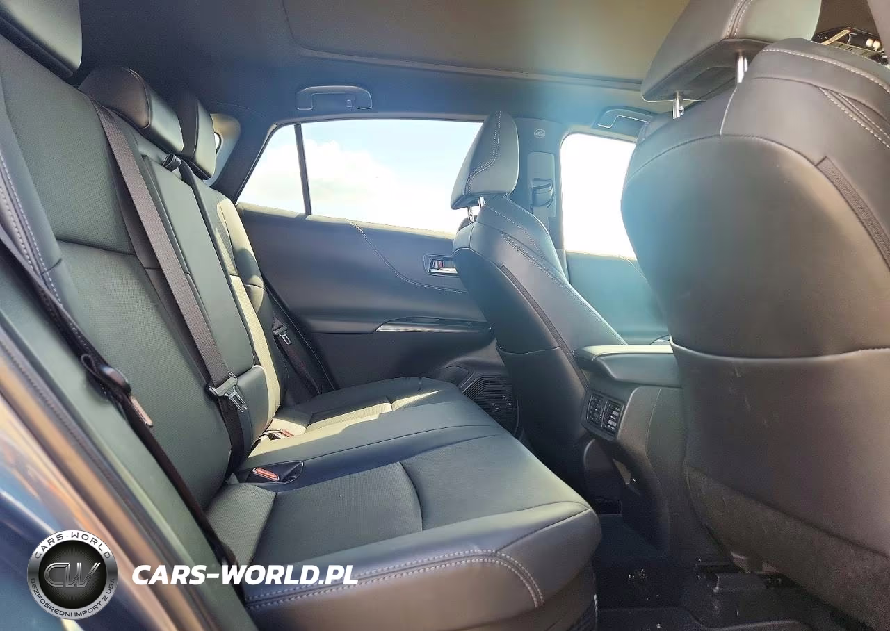2021 Toyota Venza Limited VIN:JTEAAAAH1MJ052468 - 11