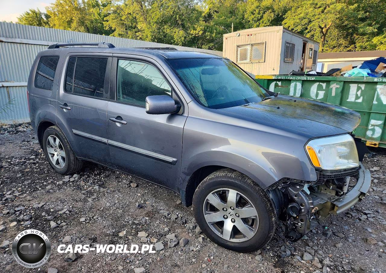 2015 Honda Pilot Touring VIN:5FNYF4H98FB060405 - 4