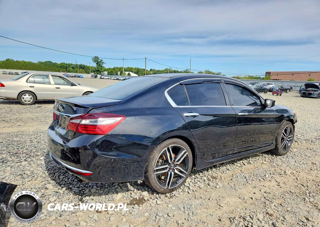 2017 Honda Accord Sport VIN:1HGCR2F50HA079422 - 3