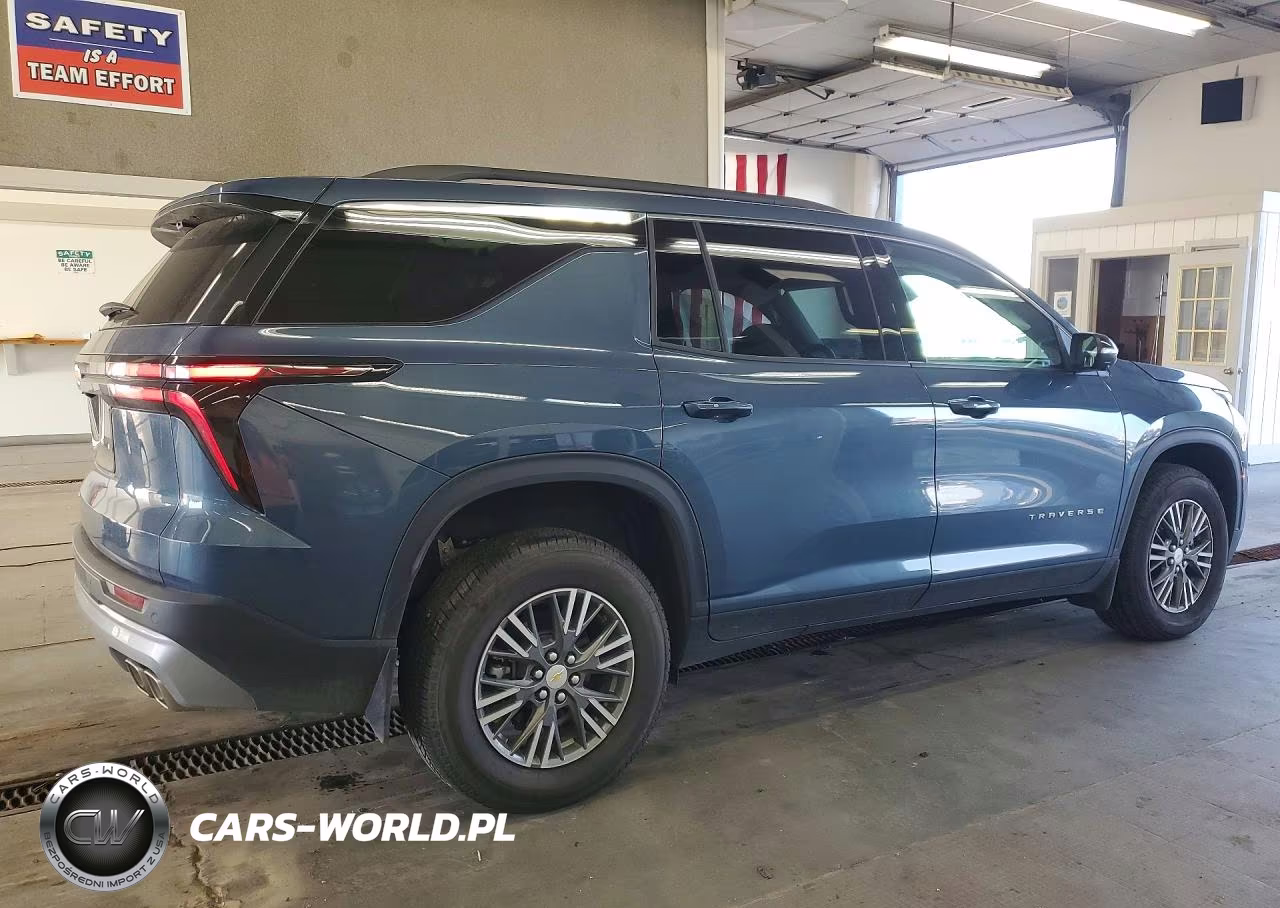 2026 Chevrolet Traverse Lt VIN:1GNEVGKS5TJ182427 - 3