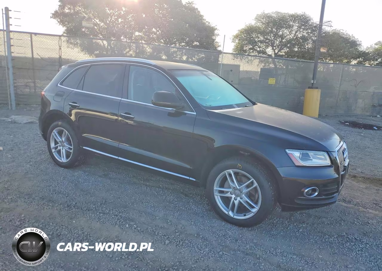 2015 Audi Q5 Premium VIN:WA1CFAFP8FA029720 - 4