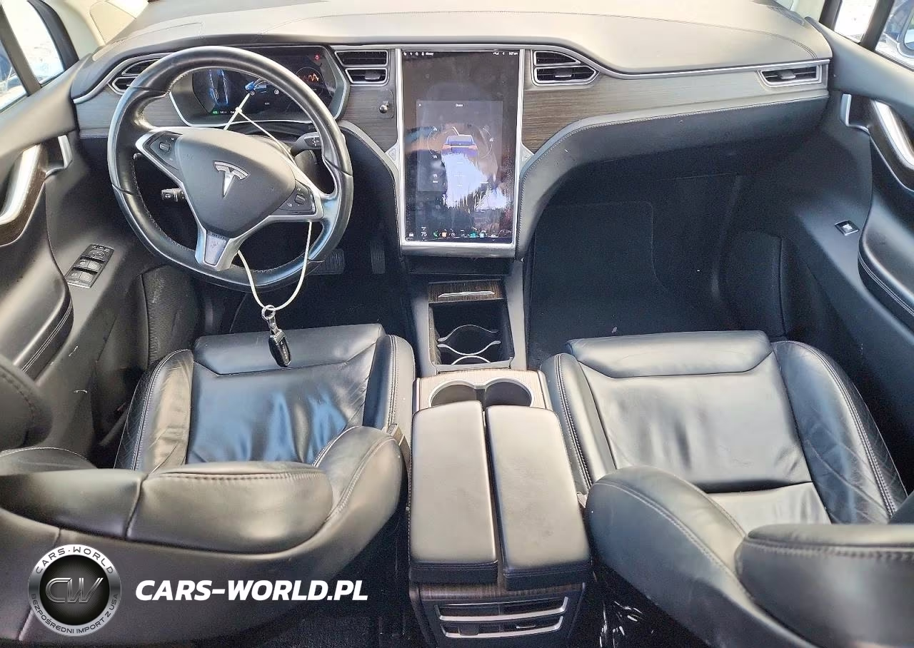 2016 Tesla Model X VIN:5YJXCAE29GF015968 - 8