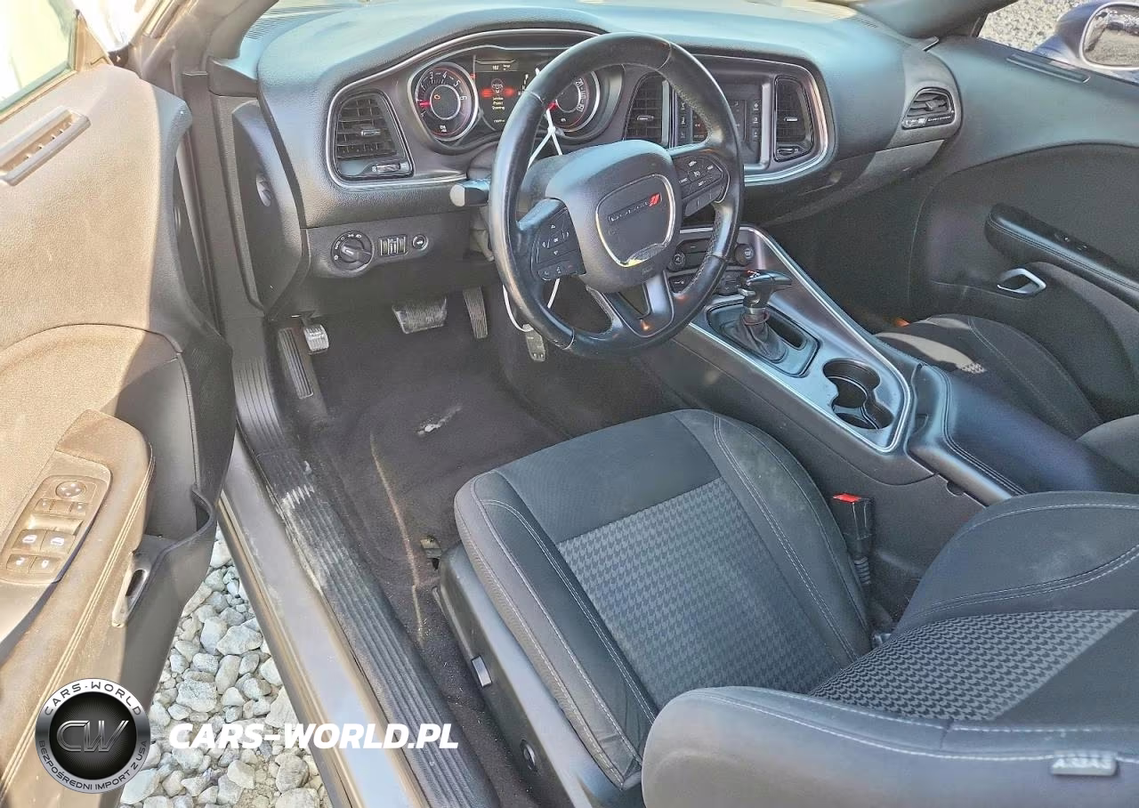 2016 Dodge Challenger Sxt VIN:2C3CDZAG6GH119327 - 8