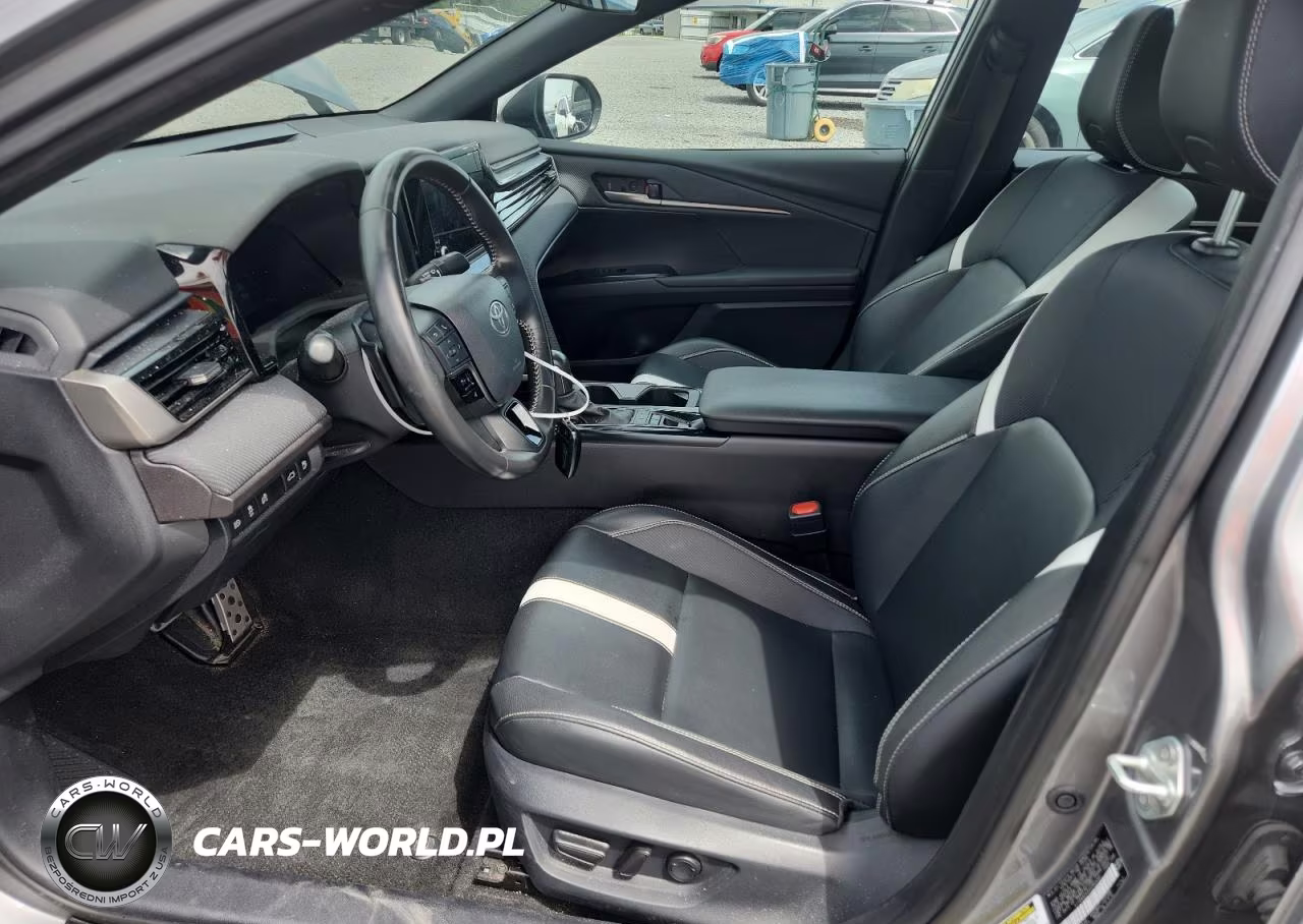 2025 Toyota Camry Se VIN:4T1DAACK0SU560495 - 7
