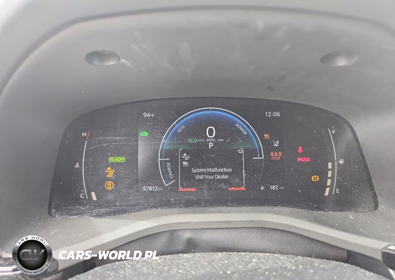 2025 Toyota Camry Se VIN:4T1DAACK0SU560495 - 9