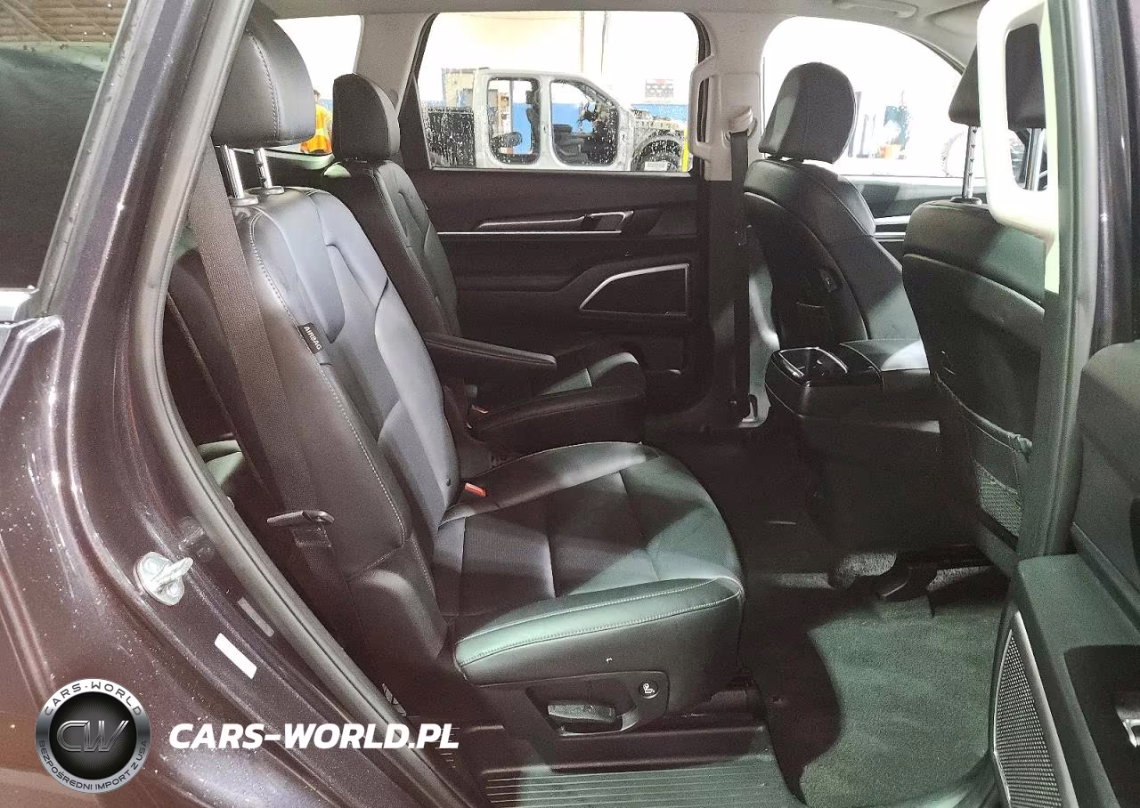 2025 Kia Telluride S VIN:5XYP64GC7SG682280 - 11