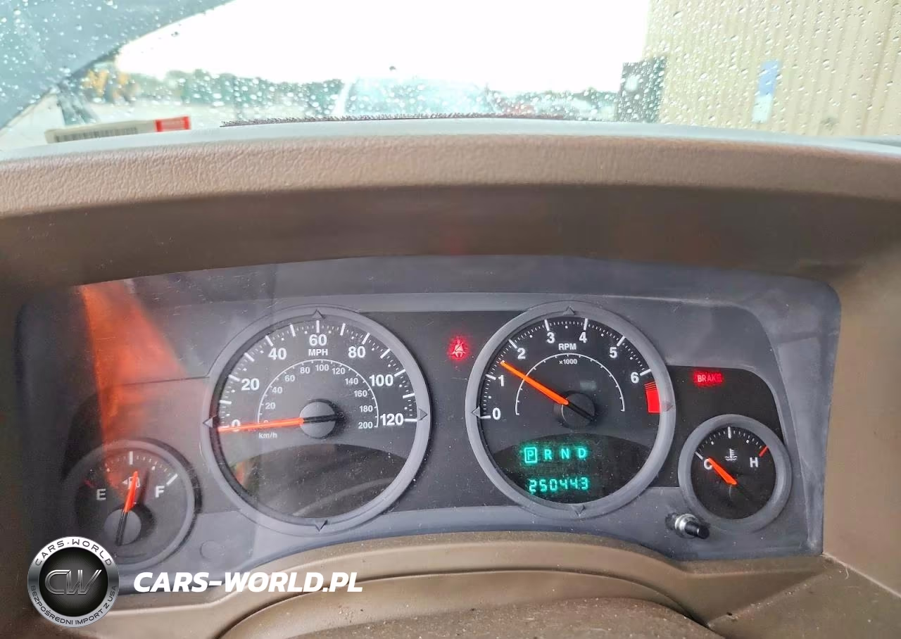 2008 Jeep Patriot Sport VIN:1J8FT280X8D534766 - 9