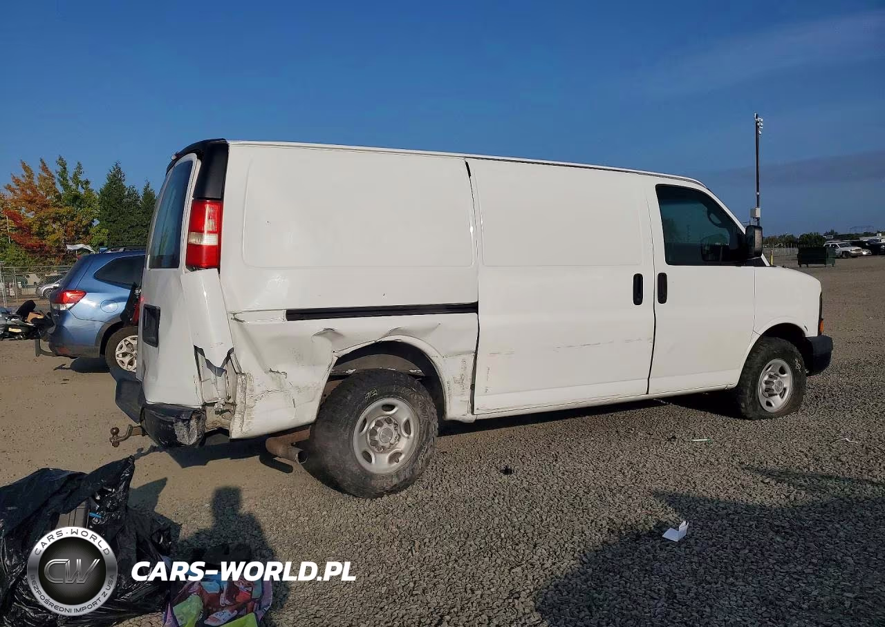 2008 Chevrolet Express G2500 VIN:1GCGG25C481227349 - 3