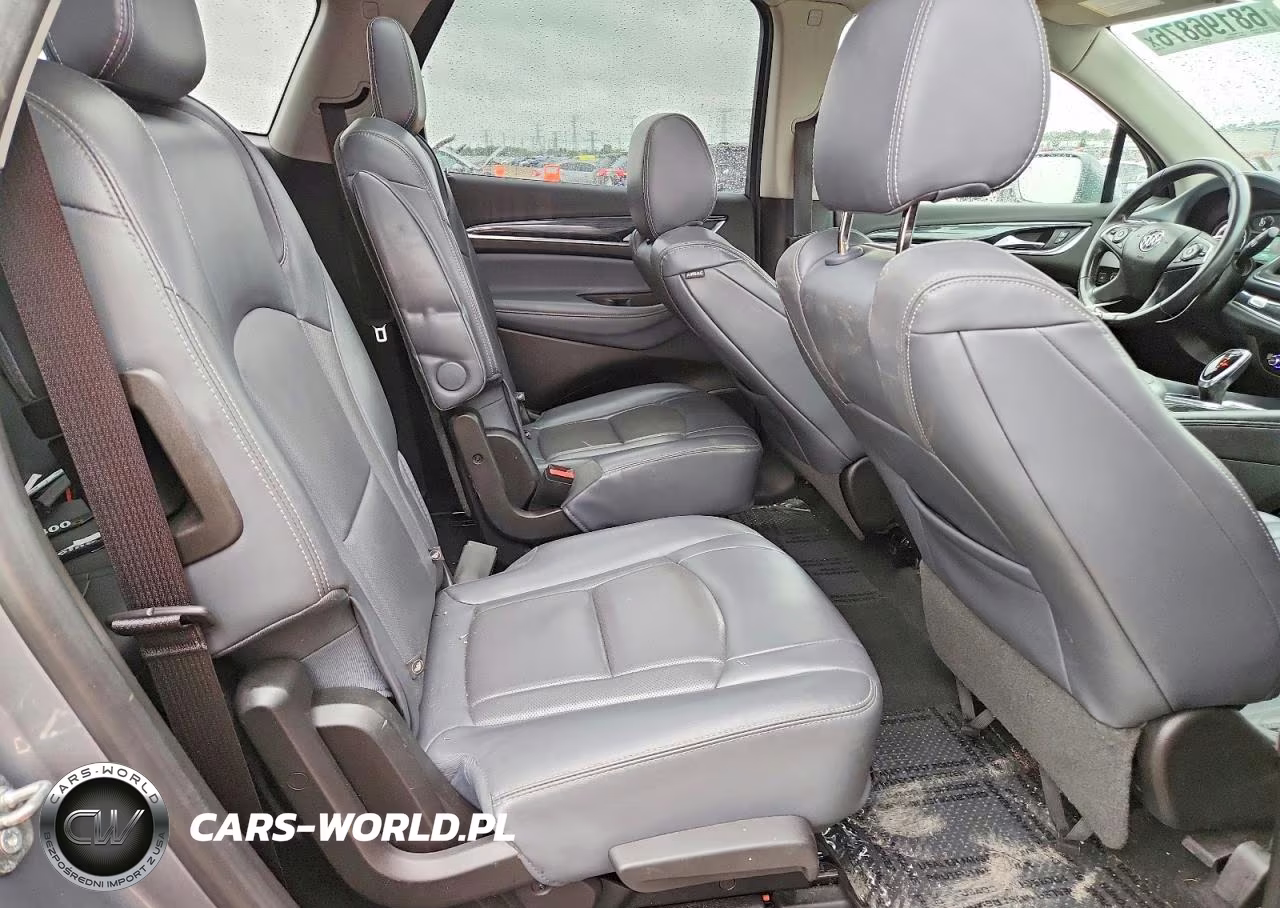2018 Buick Enclave Essence VIN:5GAEVAKW4JJ205400 - 11