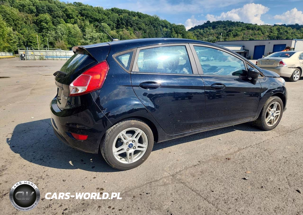 2019 Ford Fiesta Se VIN:3FADP4EJ1KM113497 - 3