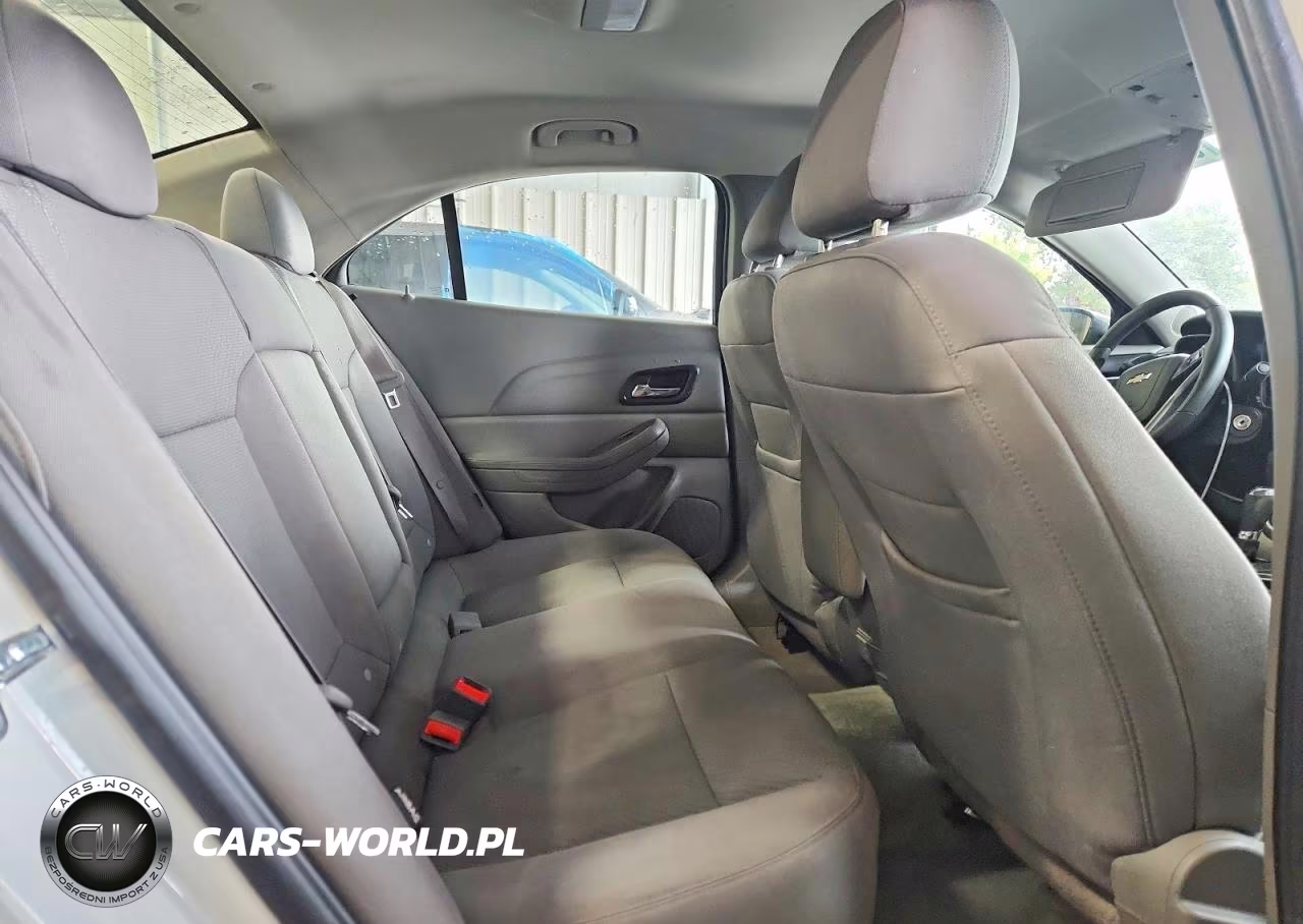 CHEVROLET MALIBU VIN:1G11A5SL2FF299642 - 10