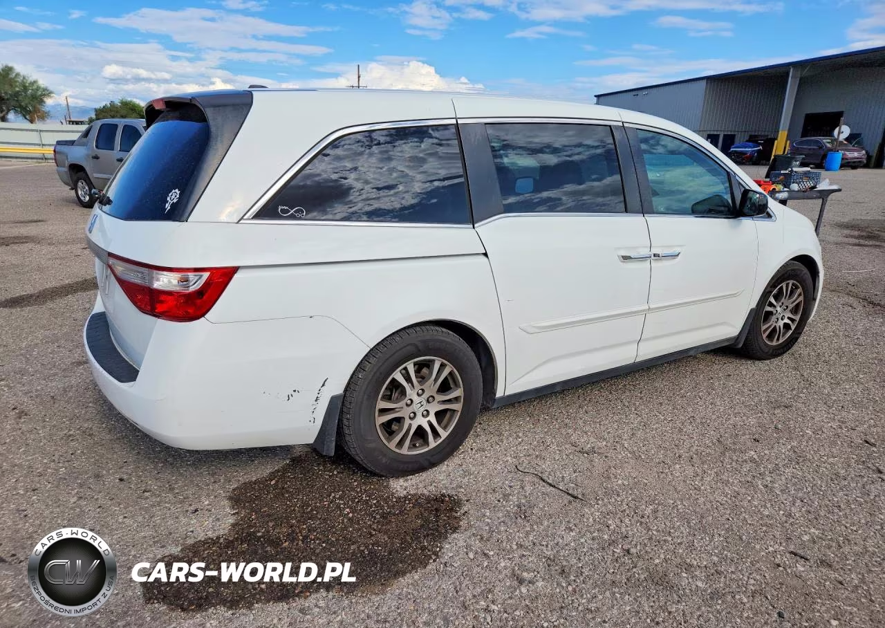 2012 Honda Odyssey Exl VIN:5FNRL5H66CB120878 - 3