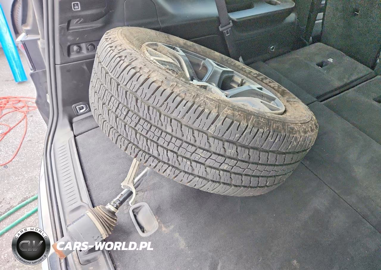 2024 Jeep Wagoneer L Series Iii VIN:1C4SJSDP0RS171096 - 13