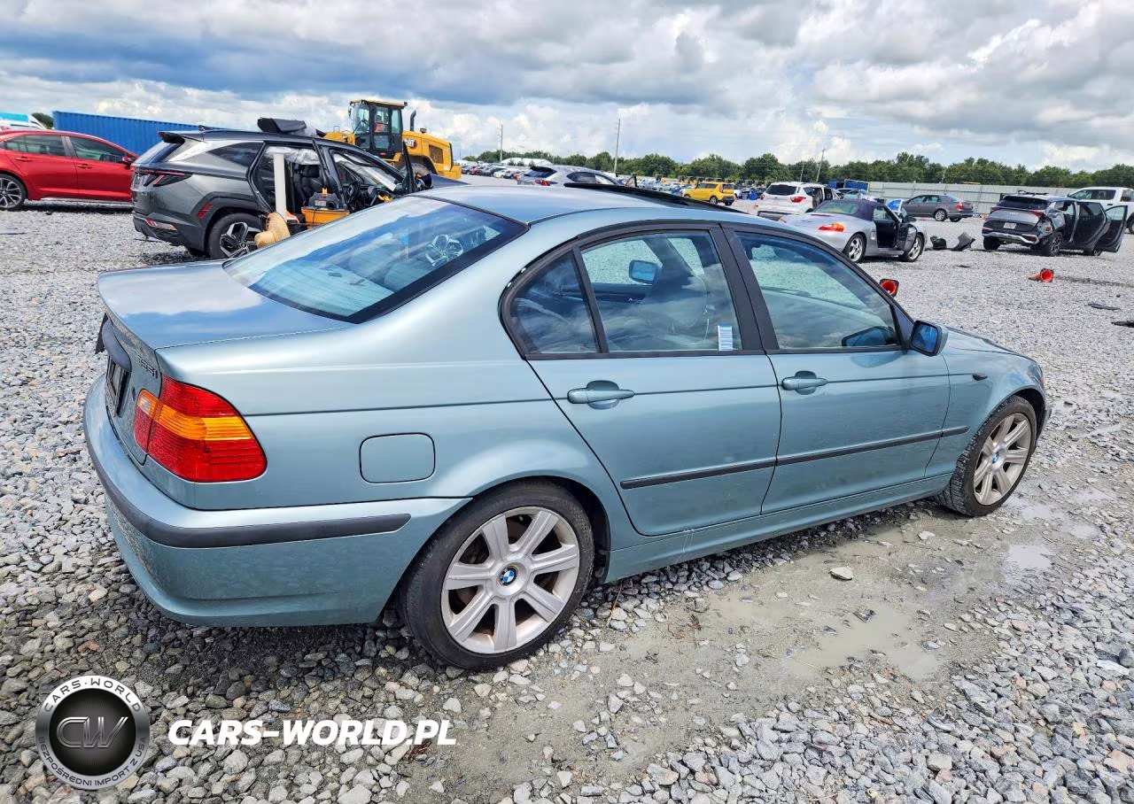 2003 BMW 325 I VIN:WBAEV33403KL86755 - 3