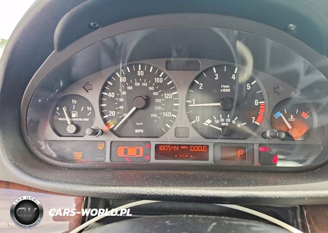2003 BMW 325 I VIN:WBAEV33403KL86755 - 9