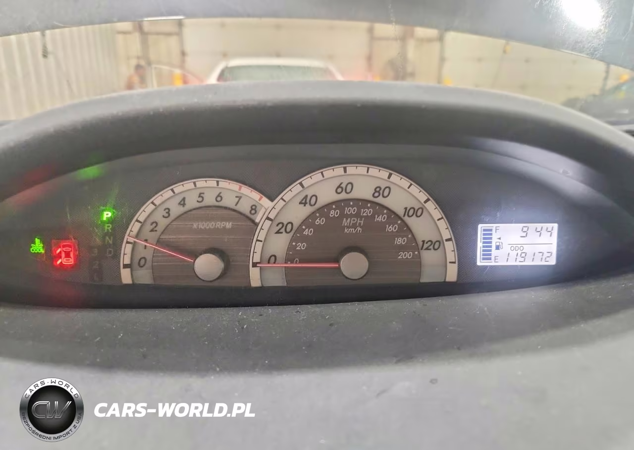 2008 Toyota Yaris Base VIN:JTDBT903681246717 - 9