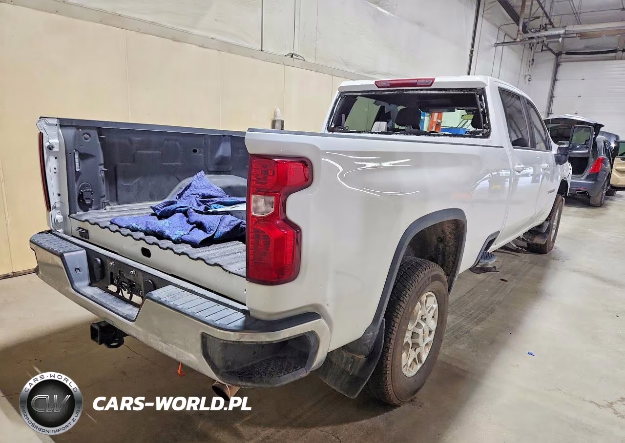 2024 Chevrolet Silverado K3500 Lt VIN:1GC4YTE70RF296732 - 3