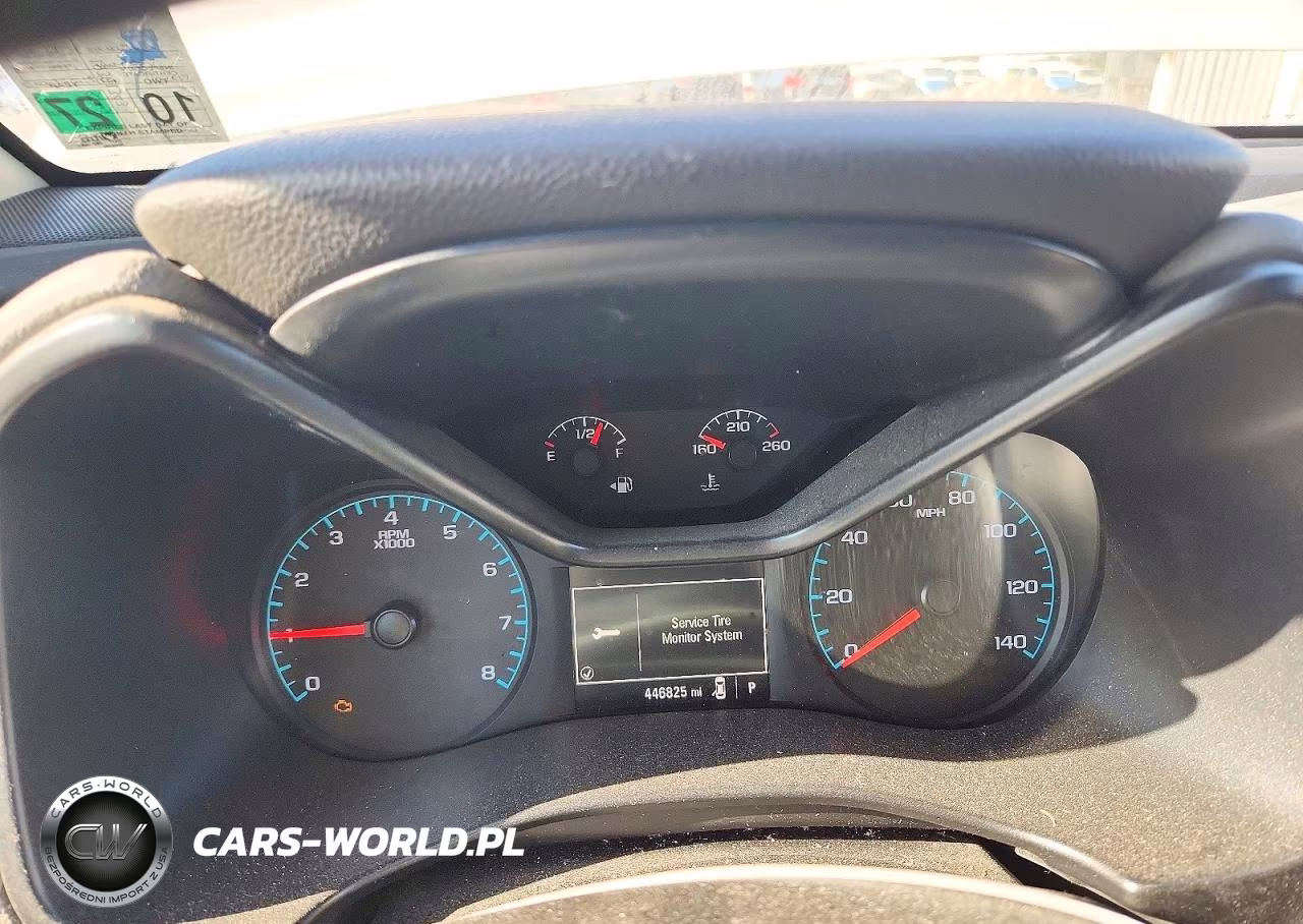 2017 Chevrolet Colorado VIN:1GCHSBEN2H1152851 - 9