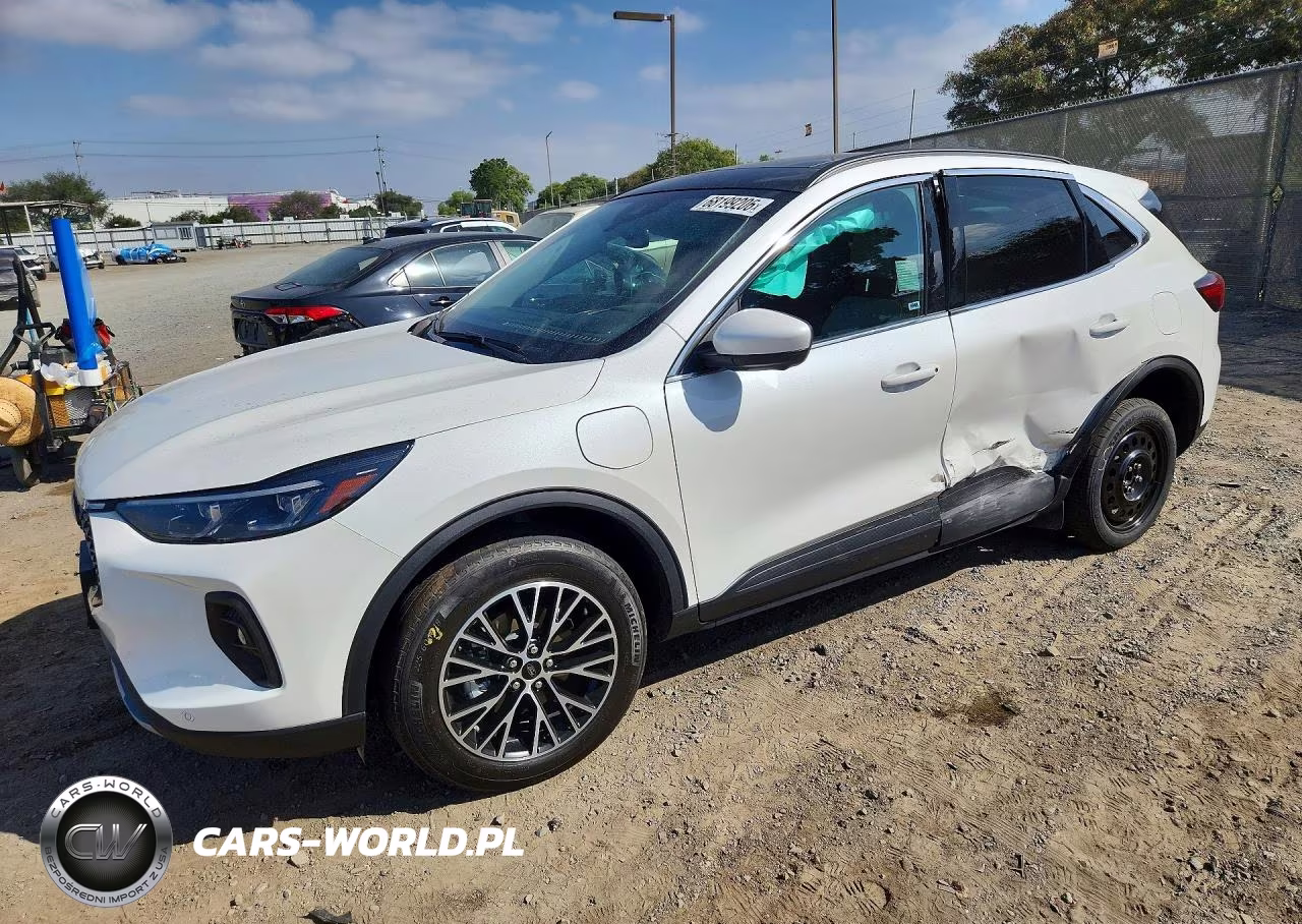 2025 Ford Escape