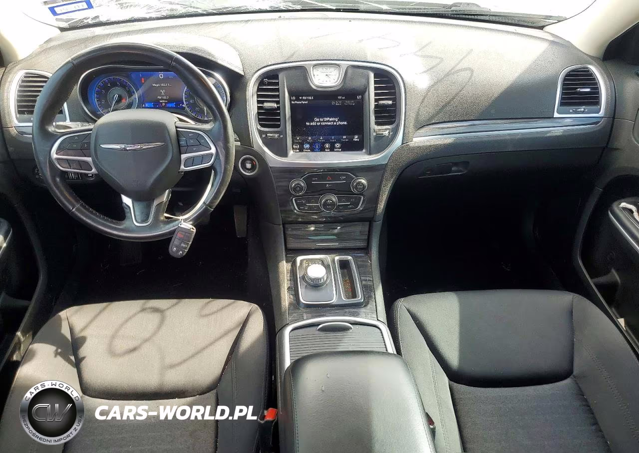 2021 Chrysler 300 Touring VIN:2C3CCAAG0MH595914 - 8