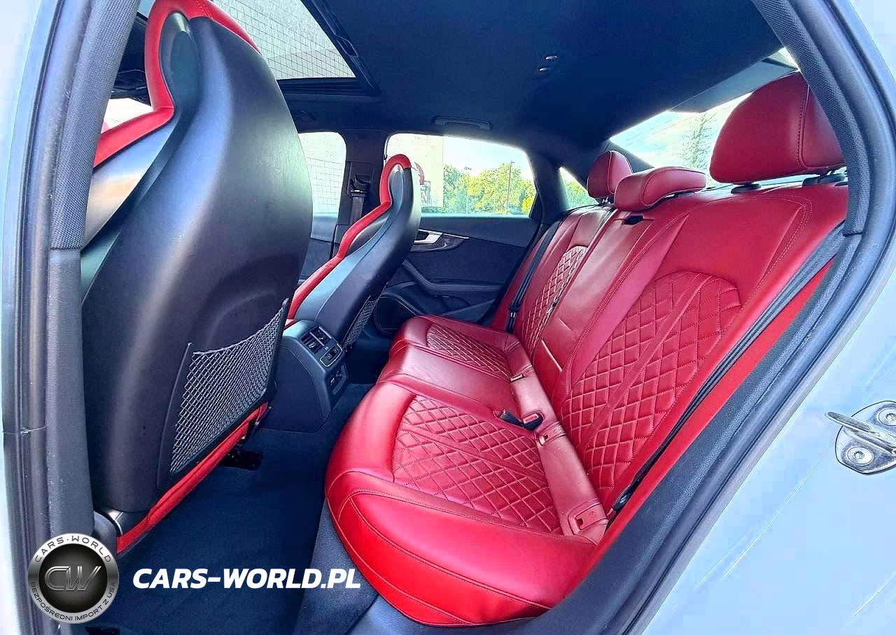 2019 Audi S4 Prestige VIN:WAUC4AF41KA053138 - 6