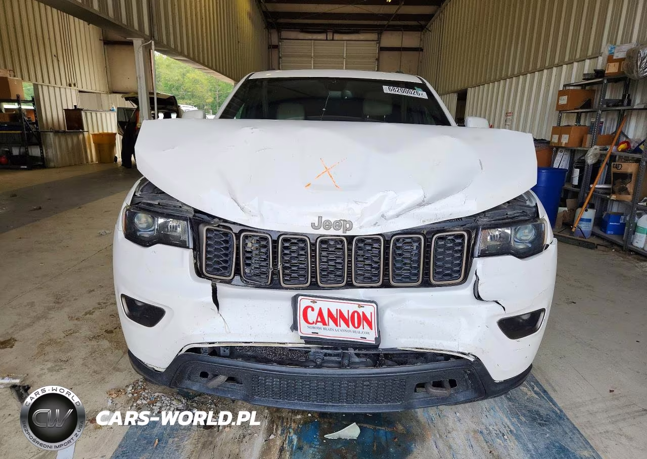 2016 Jeep Grand Cherokee Laredo VIN:1C4RJEAG8GC482688 - 5