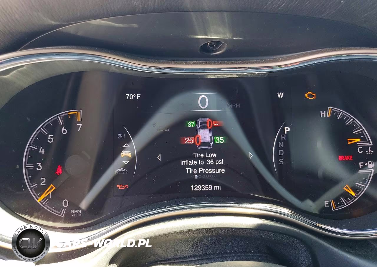2014 Jeep Grand Cherokee Overland VIN:1C4RJFCG9EC587370 - 9