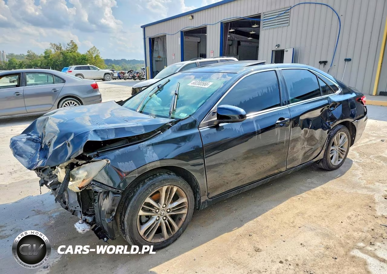 2015 Toyota Camry Se – zdjęcie 1 z 12