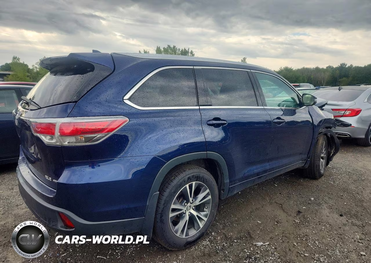 2016 Toyota Highlander Xle VIN:5TDJKRFH9GS242695 - 3