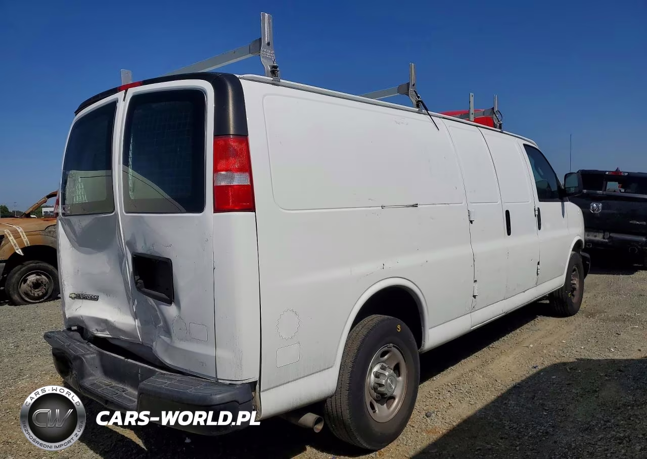 2021 Chevrolet Express G2500 VIN:1GCWGBFP5M1206727 - 3