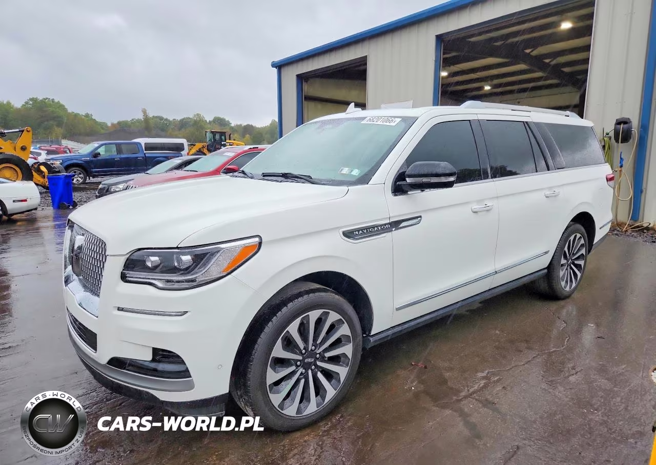 2023 Lincoln Navigator L Reserve