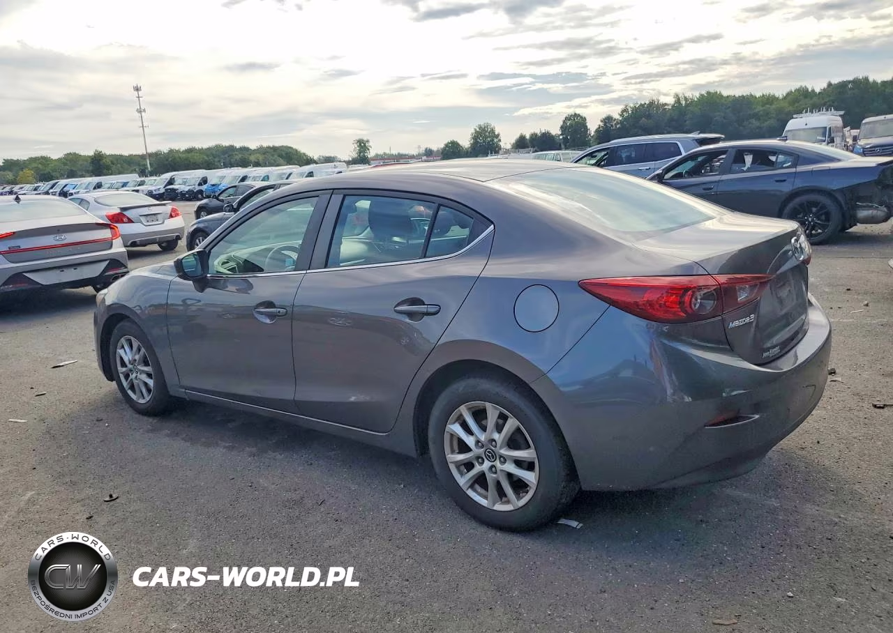 2018 Mazda 3 Sport VIN:3MZBN1U79JM262151 - 2