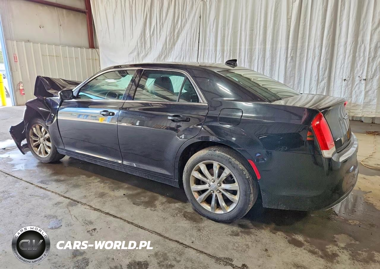 2016 Chrysler 300 Limited VIN:2C3CCARGXGH305199 - 2