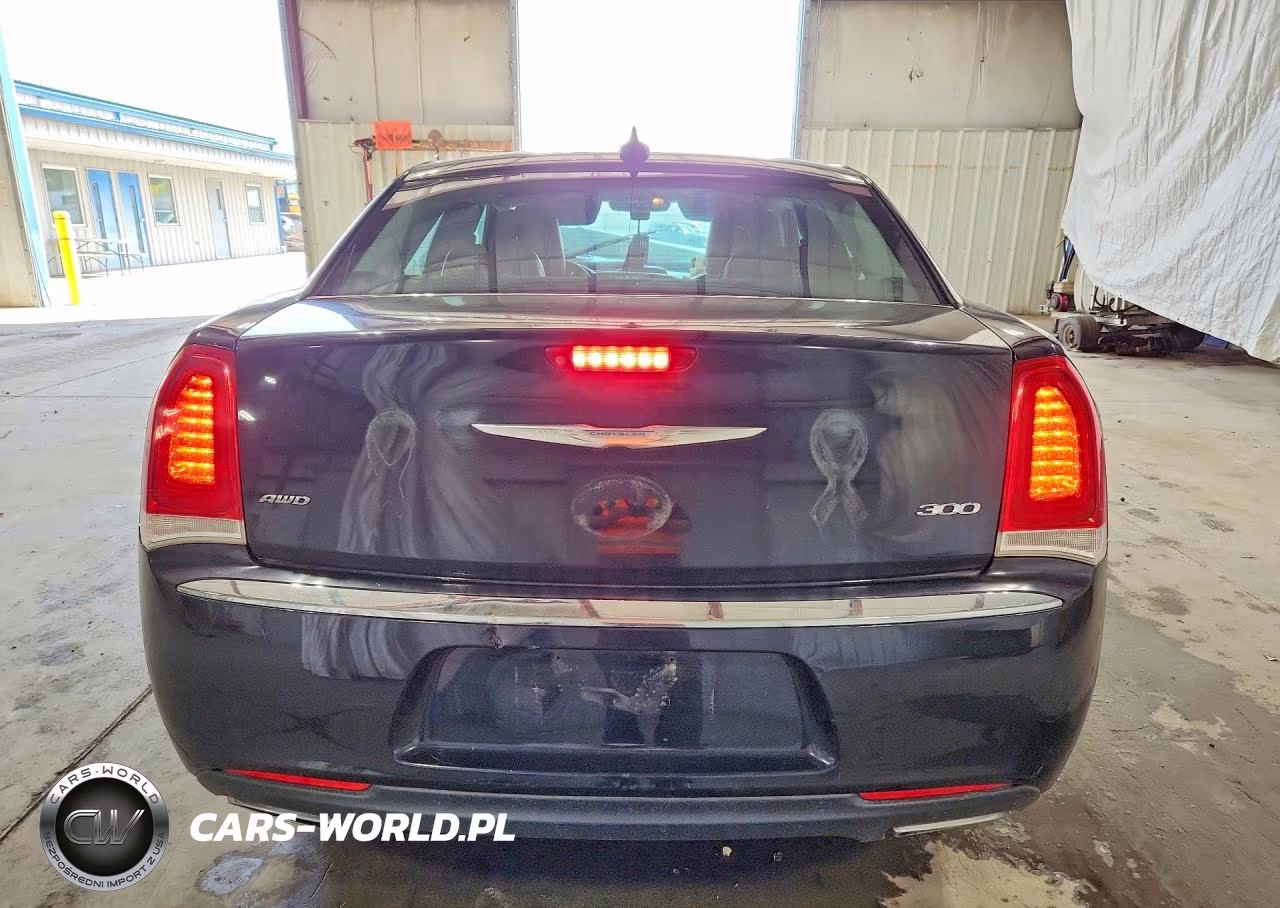 2016 Chrysler 300 Limited VIN:2C3CCARGXGH305199 - 6