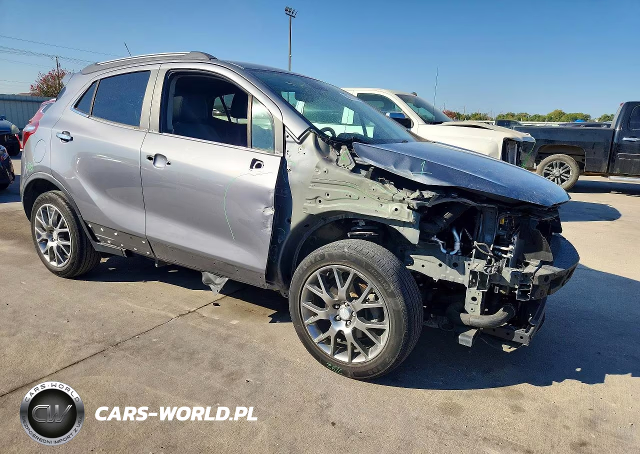 2020 Buick Encore Sport Touring VIN:KL4CJ1SB9LB040675 - 4